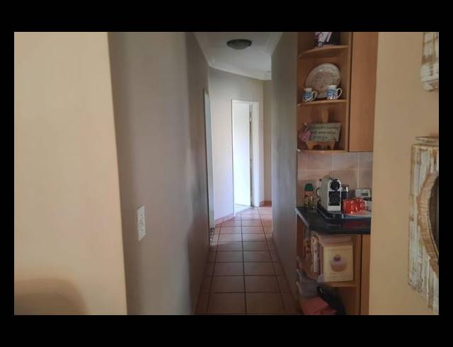 3 BEDROOM TOWNHOUSE FOR SALE IN NEW REDRUTH